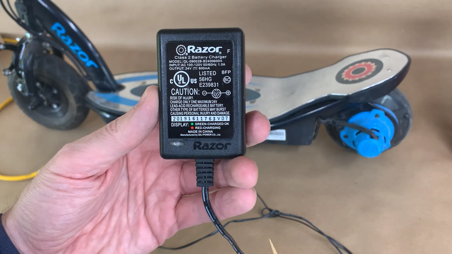 Razor battery charger