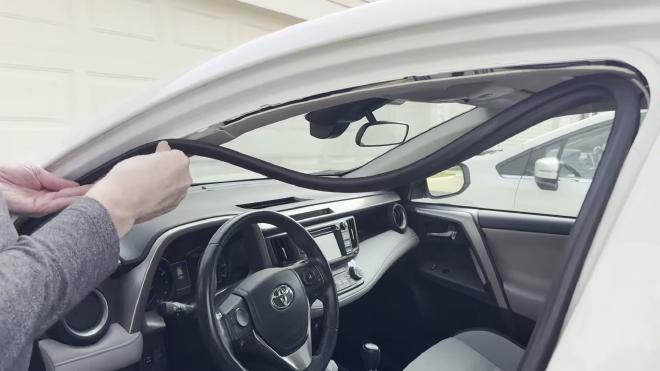 Tucking the dash cam cable behind the front door weather seal